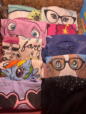 10 pcs Kids Pink Graphic Tee - Cute Character Design some do not have tags